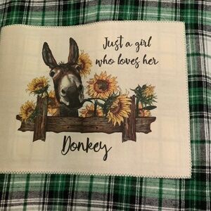 ‘New” Multi Green/Black/White plaid flannel long sleeve shirt. Size L